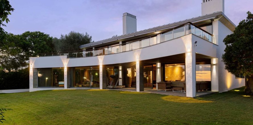 Huvila Sant Andreu de Llavaneres, Barcelona, Espanja 6 makuuhuonetta, 1005 m2 No. 138257
