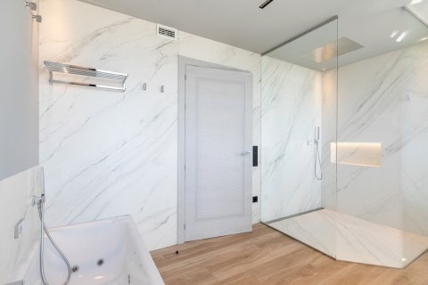 Villa for sale Barcelona, Spain 5 bedrooms, 802 sq.m. No. 138254 - photo 20