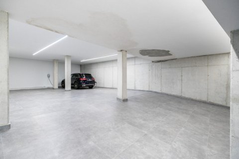 Villa for sale Barcelona, Spain 5 bedrooms, 802 sq.m. No. 138254 - photo 21