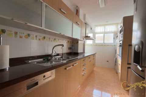 Apartment à vendre Ibiza town, Ibiza, Espagne, 3 chambres, 95 m2 No. 139391 - photo 5