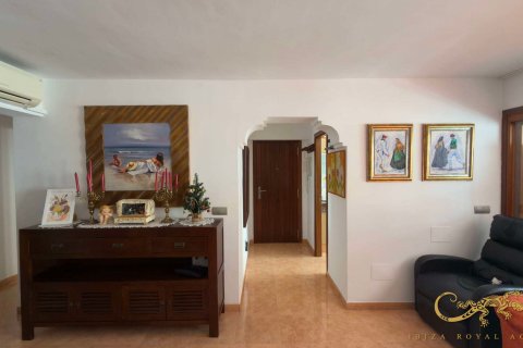 Apartment à vendre Ibiza town, Ibiza, Espagne, 3 chambres, 95 m2 No. 139391 - photo 4