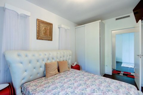 Villa pārdošanā Castelldefels, Barcelona, Spānijā 8 istabas, 945 m2 Nr. 138258 - attēls 9