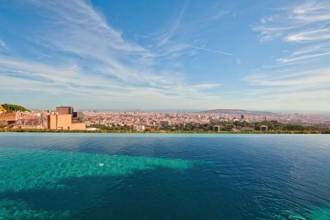 Huvila myytävänä Barcelona, Espanja, 8 huonetta, 1800 m2 No. 138577 - kuva 3