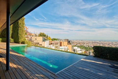 Huvila myytävänä Barcelona, Espanja, 8 huonetta, 1800 m2 No. 138577 - kuva 1