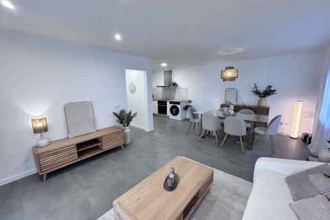 Lägenhet till salu i Empuriabrava, Girona, Spanien 2 rum, 79 kvm. Nr. 143859 - foto 13