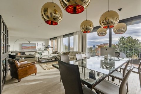 Wohnung zum Verkauf Barcelona, Spanien 4 Schlafzimmer, 291 m2 Nr. 138158 - Foto 3