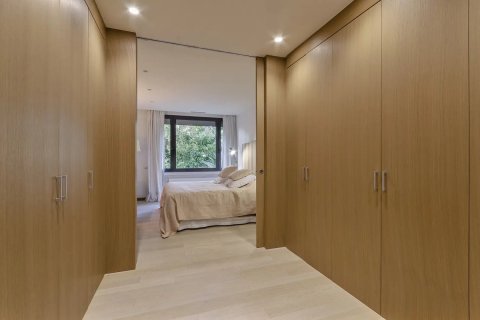 Wohnung zum Verkauf Barcelona, Spanien 4 Schlafzimmer, 291 m2 Nr. 138158 - Foto 15