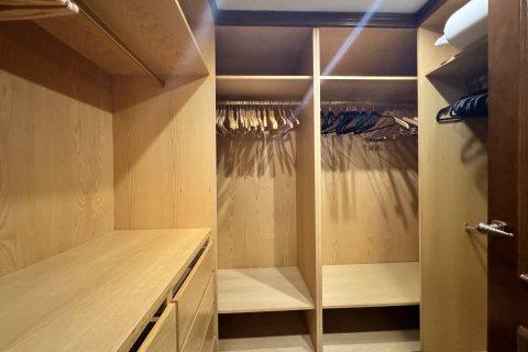 Продажа квартиры в Эстепона, Малага, Испания 2 спальни, 210м2 №166132 - фото 19