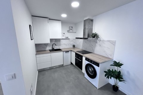 Lägenhet till salu i Empuriabrava, Girona, Spanien 2 rum, 79 kvm. Nr. 143859 - foto 5