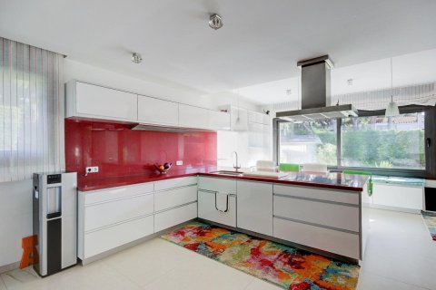 Villa pārdošanā Castelldefels, Barcelona, Spānijā 8 istabas, 945 m2 Nr. 138258 - attēls 23