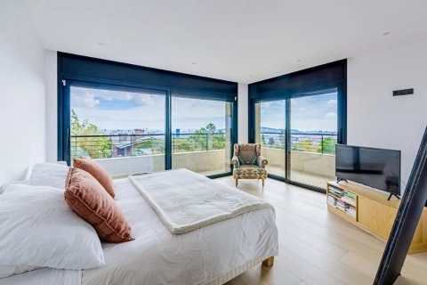 Villa pārdošanā Barcelona, Spānijā 8 istabas, 853 m2 Nr. 138443 - attēls 15
