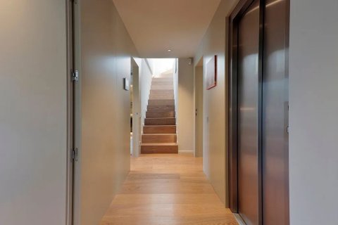 Villa for sale Castelldefels, Barcelona, Spain 4 rooms, 500 sq.m. No. 138581 - photo 19