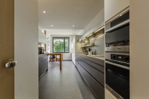 Wohnung zum Verkauf Barcelona, Spanien 4 Schlafzimmer, 291 m2 Nr. 138158 - Foto 13