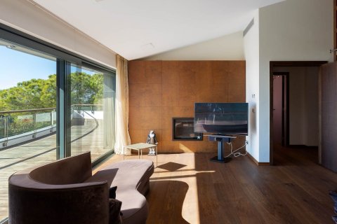 Huvila myytävänä Sant Andreu de Llavaneres, Barcelona, Espanja, 6 makuuhuonetta, 1005 m2 No. 138257 - kuva 21