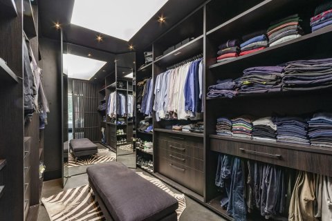 Продажа виллы Барселона, Испания 7 комнат, 1450м2 №138448 - фото 12
