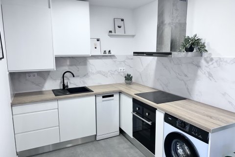 Lägenhet till salu i Empuriabrava, Girona, Spanien 2 rum, 79 kvm. Nr. 143859 - foto 6