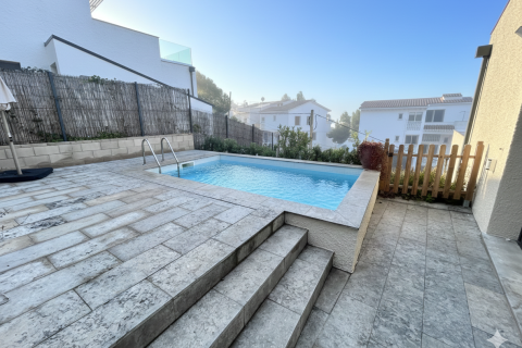 Villa pārdošanā L'Estartit, Girona, Spānijā 3 istabas, 191 m2 Nr. 146840 - attēls 3