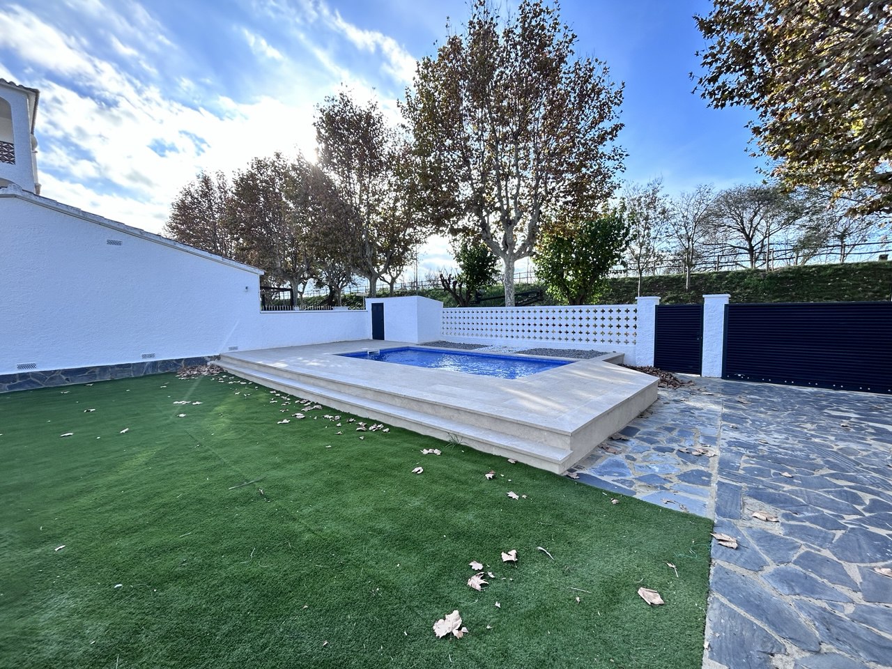 Lägenhet i Empuriabrava, Girona, Spanien 2 rum, 79 kvm. Nr. 143859