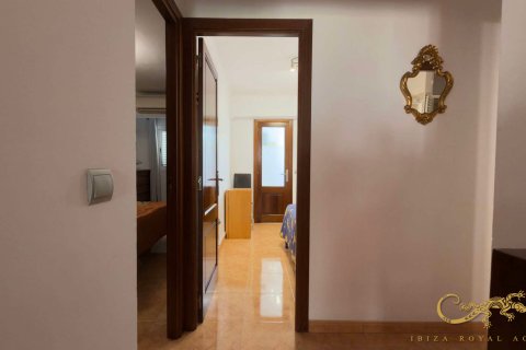 Apartment à vendre Ibiza town, Ibiza, Espagne, 3 chambres, 95 m2 No. 139391 - photo 11