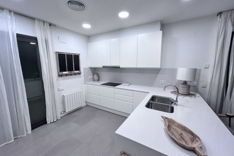 Villa pārdošanā L'Estartit, Girona, Spānijā 3 istabas, 191 m2 Nr. 146840 - attēls 9