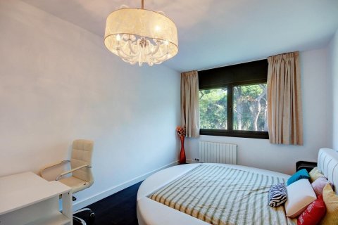 Villa pārdošanā Castelldefels, Barcelona, Spānijā 8 istabas, 945 m2 Nr. 138258 - attēls 4