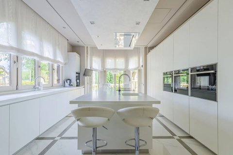 Willa Barcelona, Hiszpania 5 pokoi, 1038 mkw. nr 138449 – zdjęcie 7