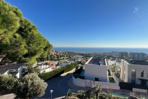 Liikekiinteistö Teia, Barcelona, Espanja No. 156648