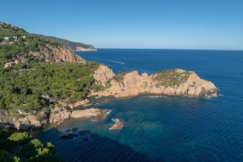 Сasa en venta en Tamariu, Gerona, España 4 dormitorios, 550 m2 No. 156650 - foto 3