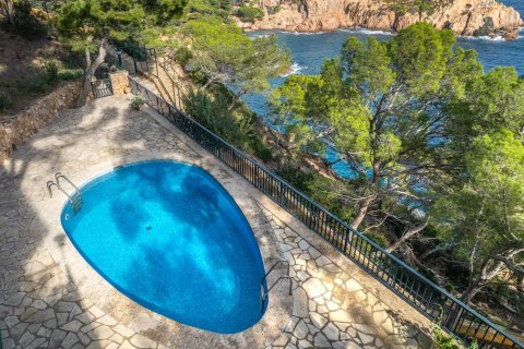 Сasa en venta en Tamariu, Gerona, España 4 dormitorios, 550 m2 No. 156650 - foto 13