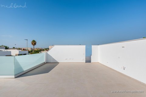 Villa for sale in Santiago de la Ribera, Murcia, Spain 3 bedrooms, 110 sq.m. No. 167859 - photo 15