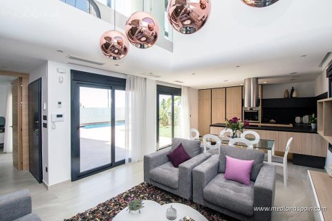 Villa for sale in Rojales, Alicante, Spain 3 bedrooms, 115 sq.m. No. 167860 - photo 6