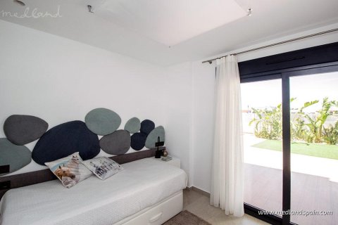 Villa for sale in Rojales, Alicante, Spain 3 bedrooms, 115 sq.m. No. 167860 - photo 12