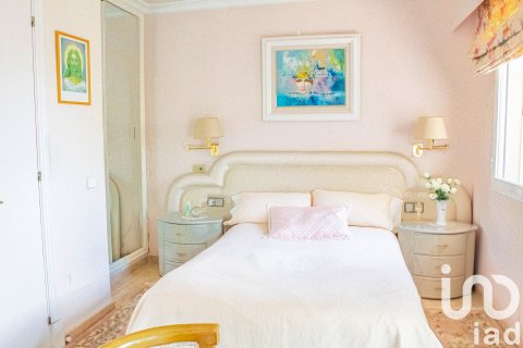 Radhus till salu i Calvia, Mallorca, Spanien 3 sovrum, 195 kvm. Nr. 153714 - foto 14