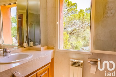 Radhus till salu i Calvia, Mallorca, Spanien 3 sovrum, 195 kvm. Nr. 153714 - foto 27