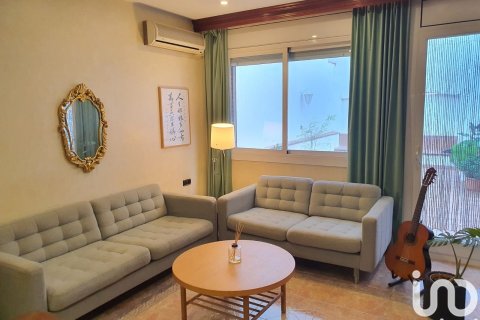 Сasa en venta en Barcelona, España 4 dormitorios, 206 m2 No. 153710 - foto 3