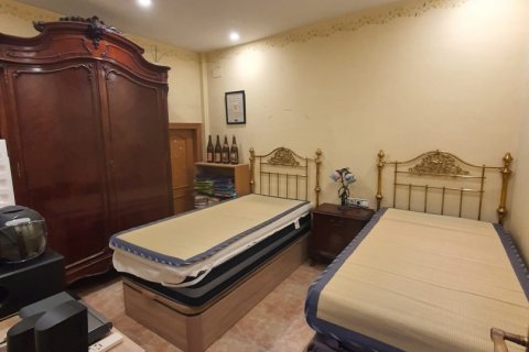 Сasa en venta en Barcelona, España 4 dormitorios, 206 m2 No. 153710 - foto 9