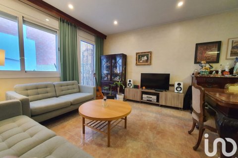 Сasa en venta en Barcelona, España 4 dormitorios, 206 m2 No. 153710 - foto 2