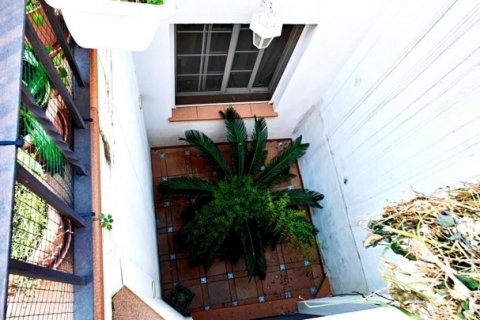 Сasa en venta en Barcelona, España 4 dormitorios, 206 m2 No. 153710 - foto 17