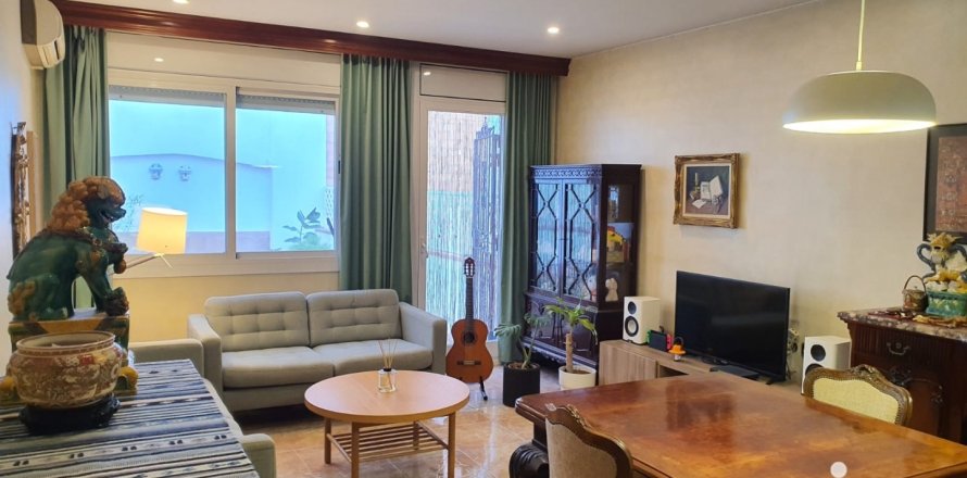 Сasa en Barcelona, España 4 dormitorios, 206 m2 No. 153710