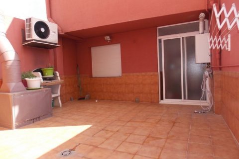 Villa à vendre Badalona, Barcelona, Espagne, 3 chambres, 240 m2 No. 133451 - photo 14