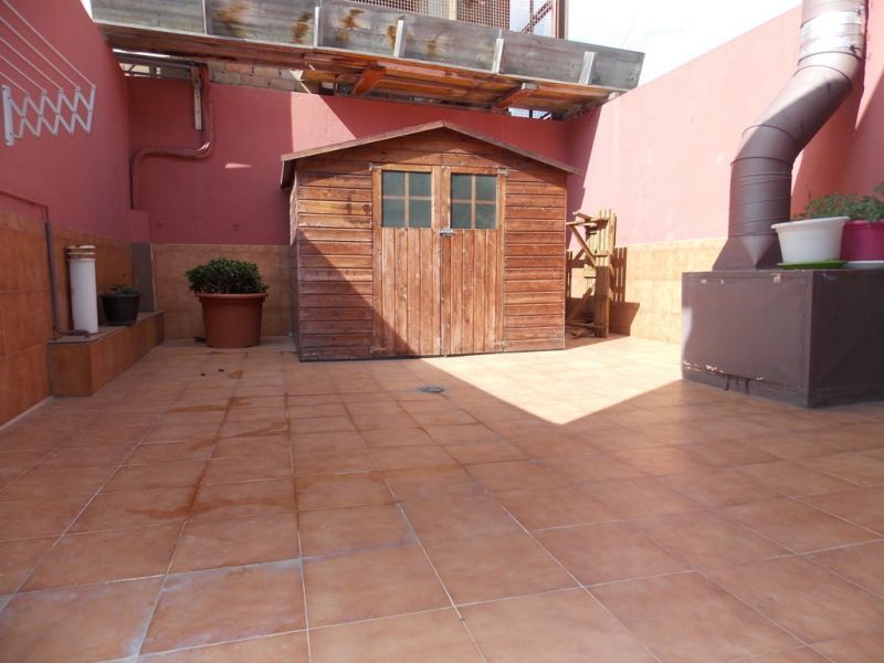 Villa in Badalona, Barcelona, Spain 3 bedrooms, 240 sq.m. No. 133451