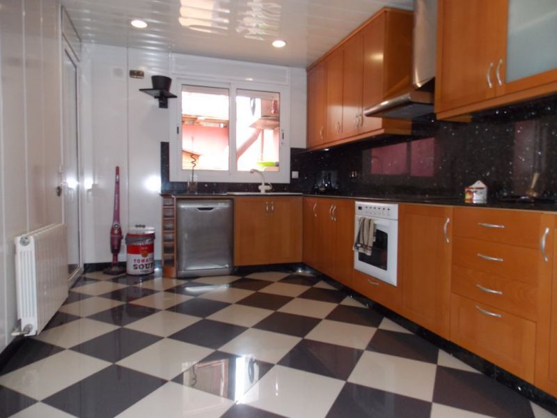 Villa in Badalona, Barcelona, Spain 3 bedrooms, 240 sq.m. No. 133451