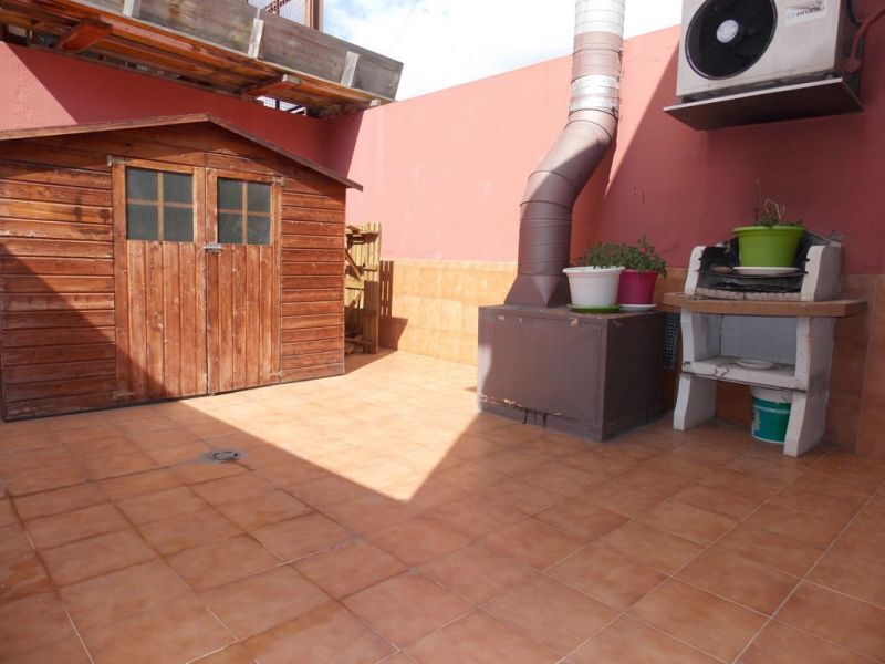 Villa in Badalona, Barcelona, Spain 3 bedrooms, 240 sq.m. No. 133451