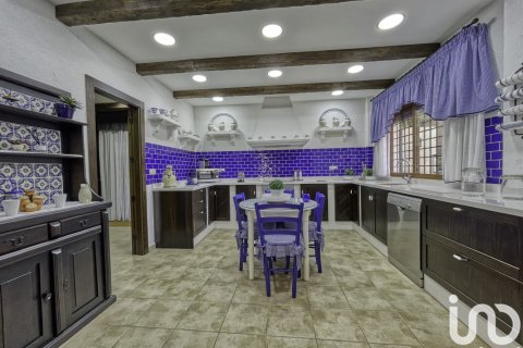 Dom w Dolores, Alicante, Hiszpania 6 sypialni, 350 mkw. nr 153917 – zdjęcie 12