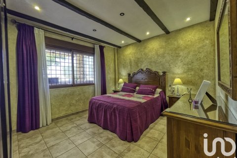 Dom w Dolores, Alicante, Hiszpania 6 sypialni, 350 mkw. nr 153917 – zdjęcie 20