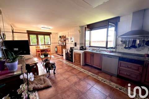 Dom w Villaturiel, Leon, Hiszpania 5 sypialni, 1165 mkw. nr 153913 – zdjęcie 12