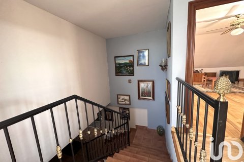 Dom w Villaturiel, Leon, Hiszpania 5 sypialni, 1165 mkw. nr 153913 – zdjęcie 27