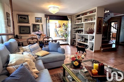 Dom w Villaturiel, Leon, Hiszpania 5 sypialni, 1165 mkw. nr 153913 – zdjęcie 6