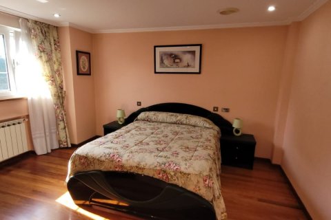 Продажа дома в Эль Франко, Астурия, Испания 5 спален, 334м2 №153915 - фото 16