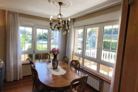 Продажа дома в Эль Франко, Астурия, Испания 5 спален, 334м2 №153915 - фото 26